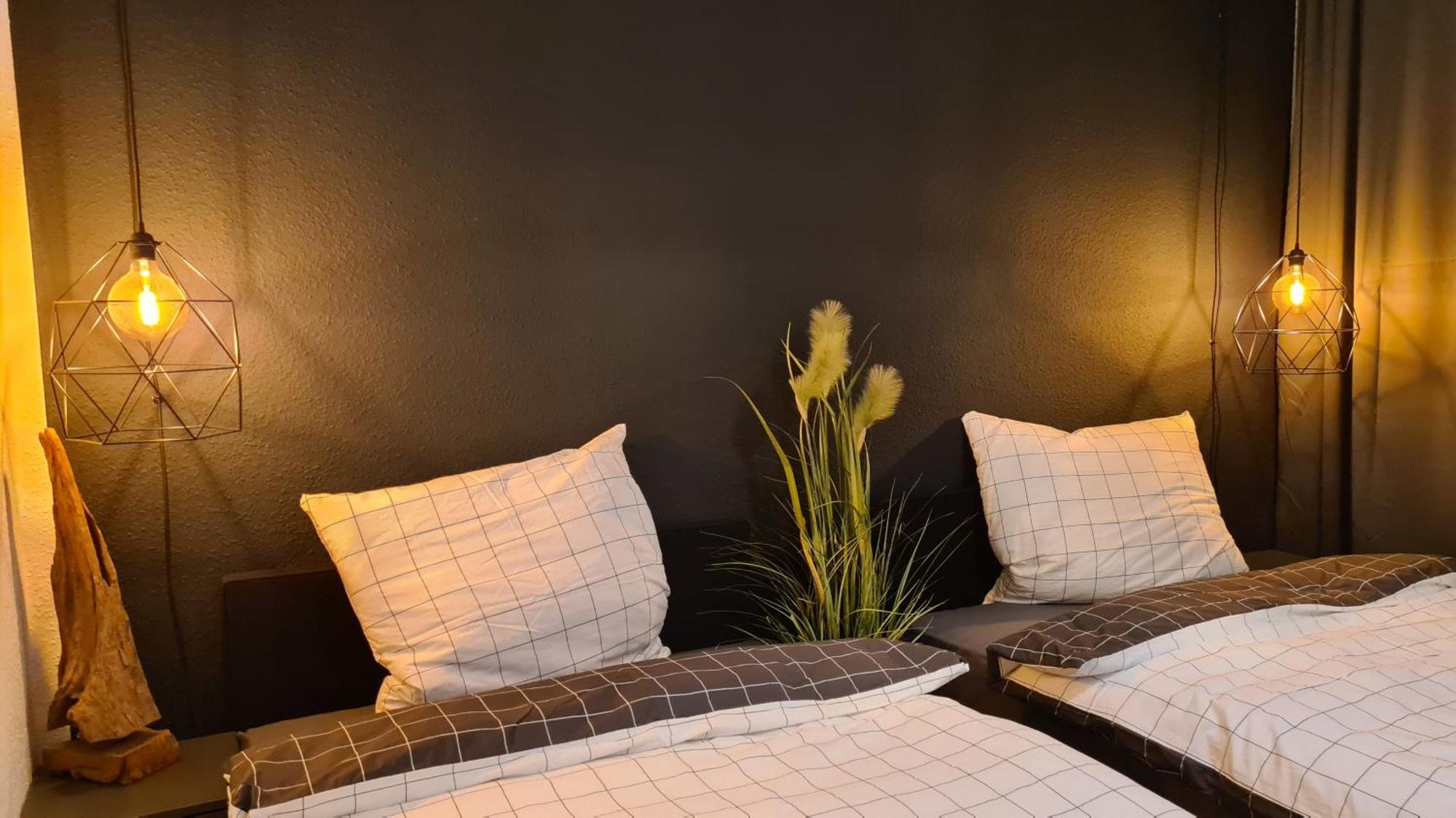 Ferienwohnung, Monteurwohnung, Unterkunft Elise Magdeburg Bagian luar foto